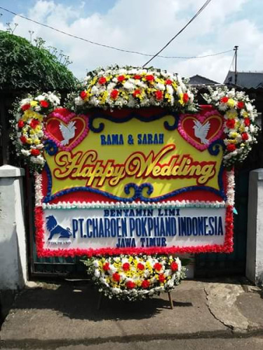 Karangan Bunga Pernikahan rs bhayangkara palangkaraya